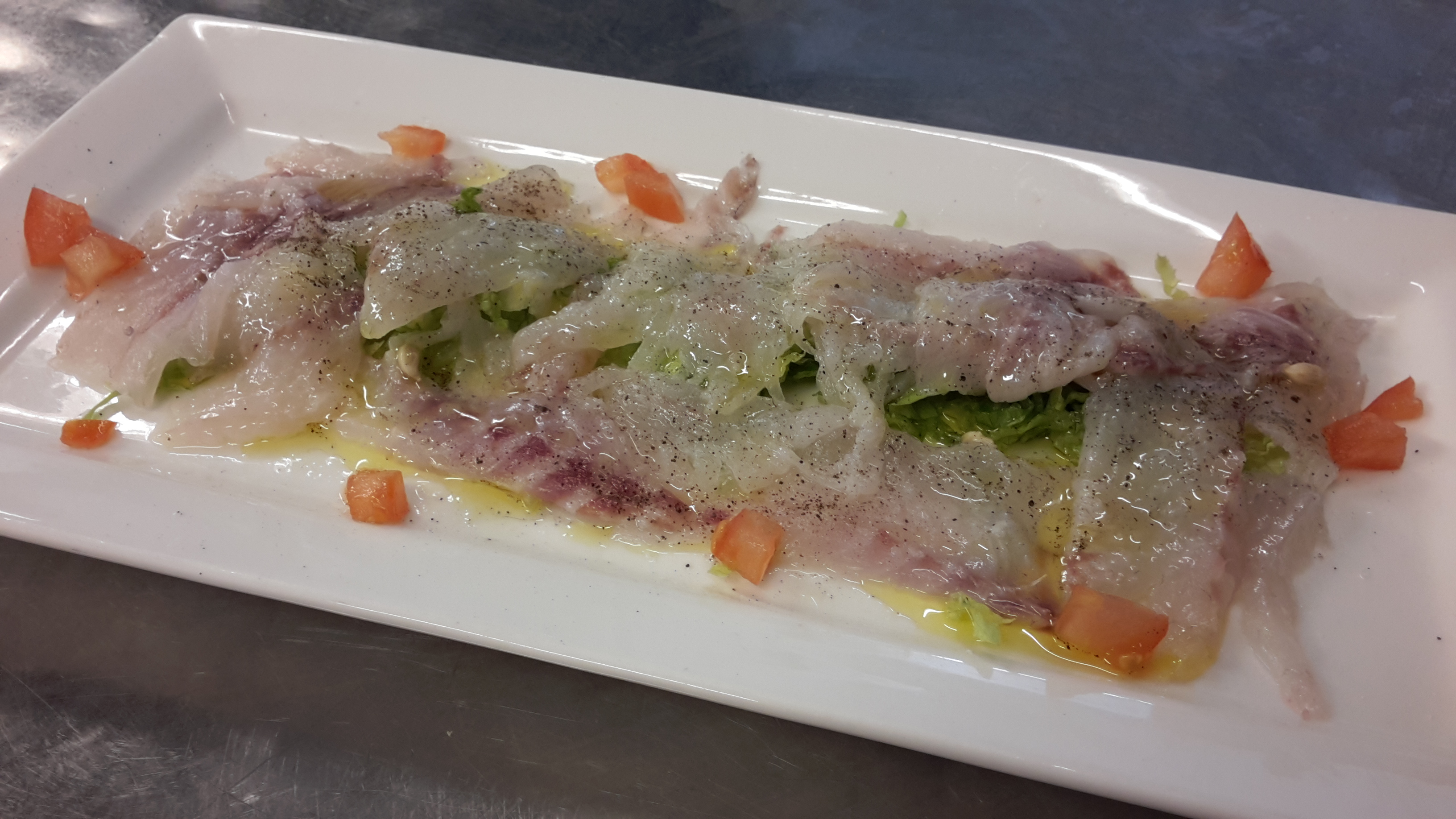 Carpaccio di Branzino